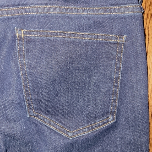 Uniqlo Size 28 Heattech Ultra Stetch Jeans - Picture 11 of 12